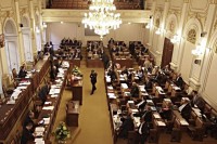 Czech Parliament Puts Delayed Incentives Back on Track