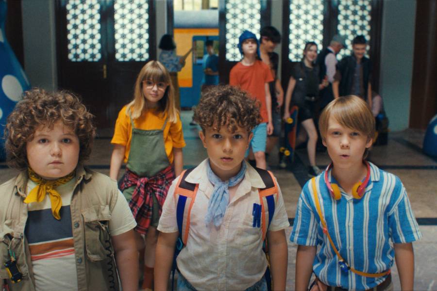 Extraordinary by Marina Andree Škop and Vanda Raýmanová, credit: PomPom Film