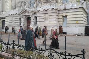 BBC1 Historical TV Miniseries A Tale of Two Cities Starring Kit Harington Shoots in Budapest